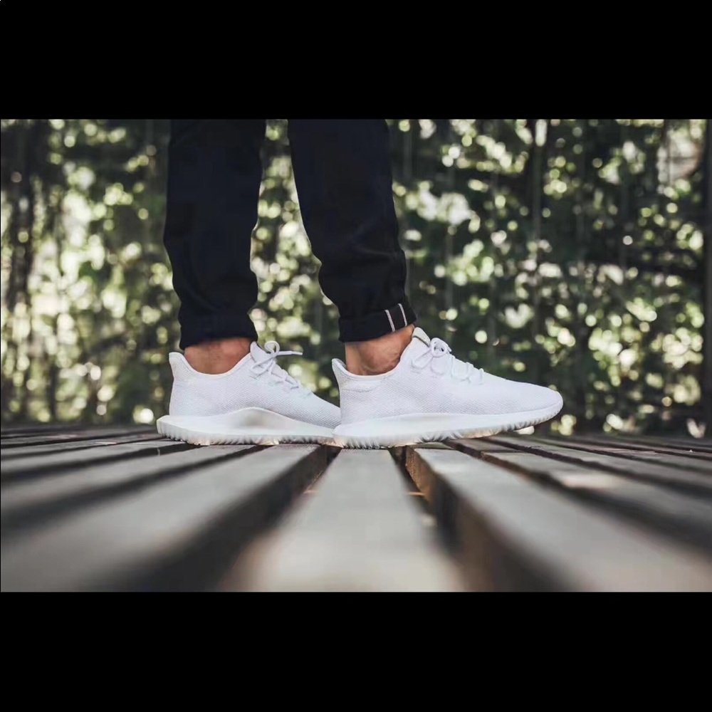 💥Last one 💥Adidas new🔥🔥sneakers 💥💥💥💥💥 - Picture 5 of 8